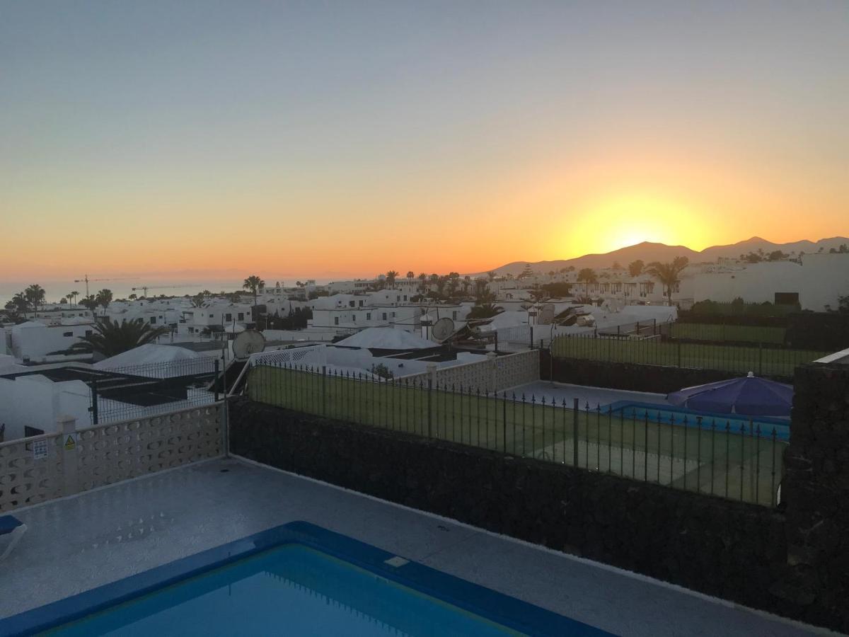 Villas Vistabella Puerto del Carmen  Exteriör bild