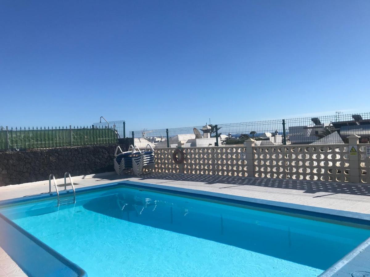 Villas Vistabella Puerto del Carmen  Exteriör bild